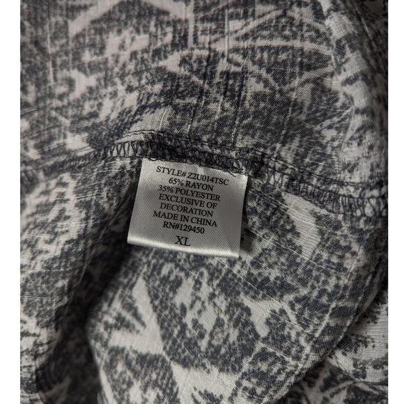 Como Vintage Women's XL Top Gray Aztec Print Short Sleeve Split Neck Lace - Picture 9 of 9